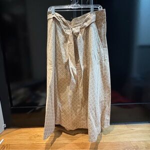 Ann Taylor Beige Maxi Skirt with Geometric Pattern
